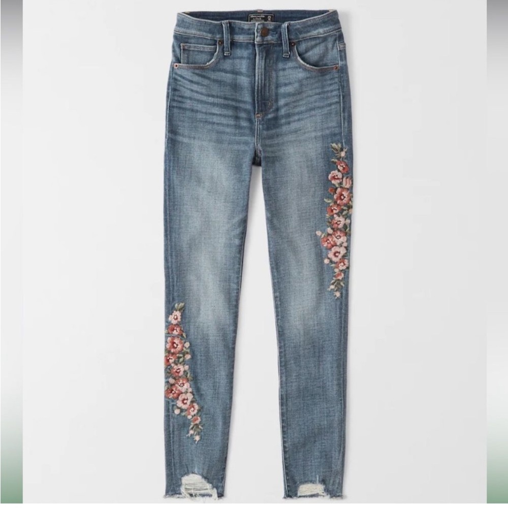 Abercrombie & Fitch High-Rise Embroidered Blue Floral Jeans